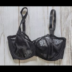 NWOT Chantelle Black Lace Bra 32DDD unlined perfect condition